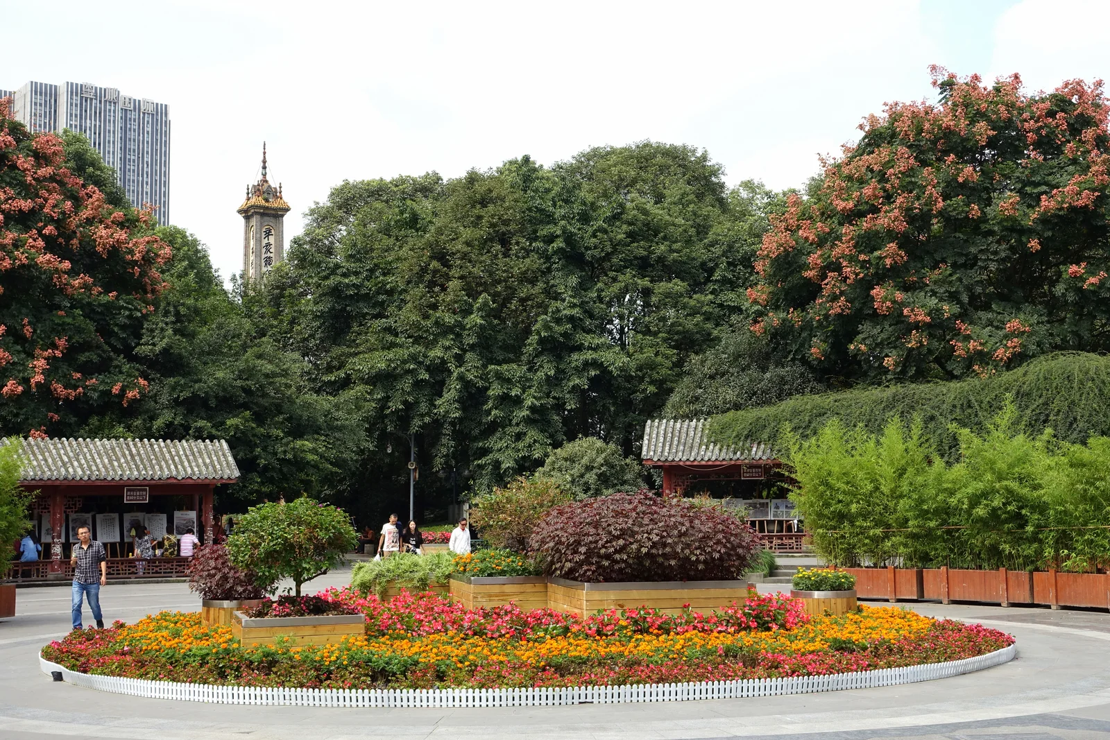 Gardens at People's Park in Chengdu